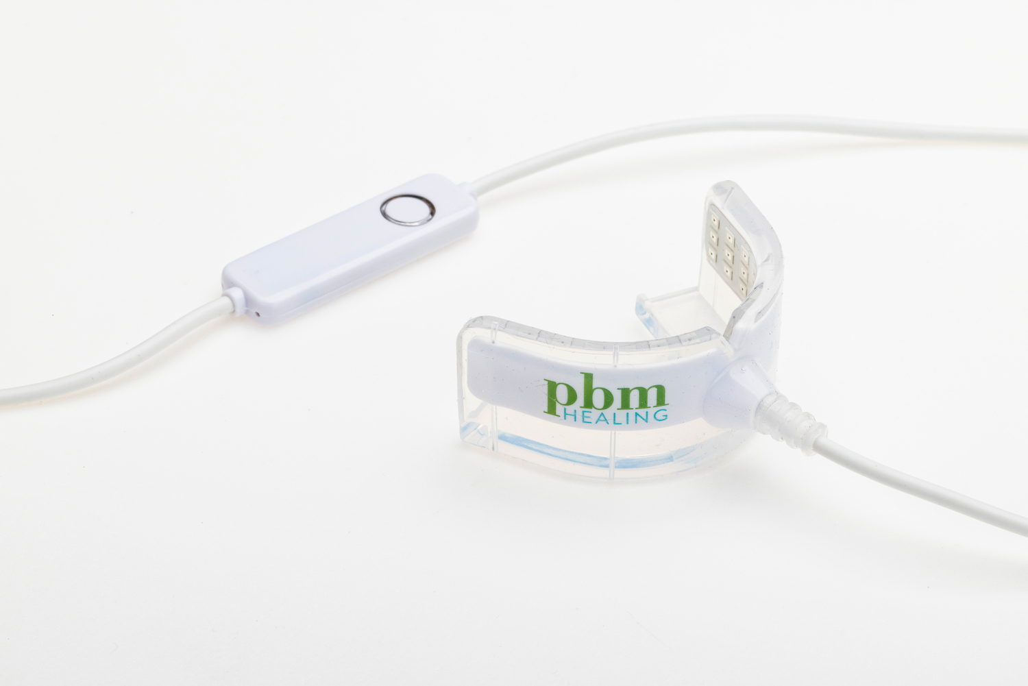 インビザライン 光加速矯正装置（PBMオルソ）について - 虫歯、歯並び